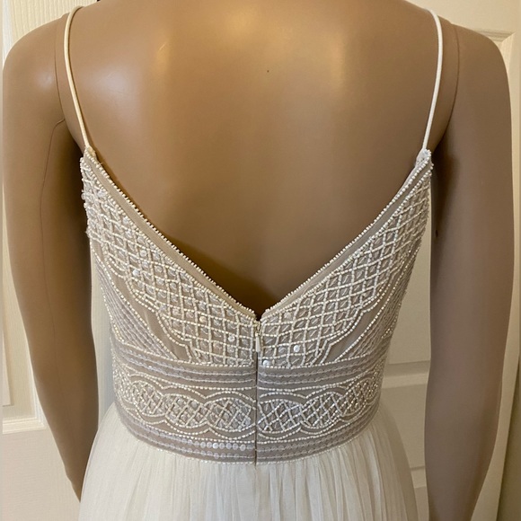 NWT Adrianna Papell Beaded Gown 8 - Picture 4 of 10